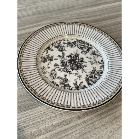 ROYAL DOULTON STUDIO PROVENCE PLAID 2 DINNER & 1 SALAD PLATE As Is - Picture 13 of 13